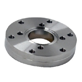 ������ ���������� ����� CF4,5'' (��� ������) � CF2,12'' (� �������) � �����c���� 1'', ����������� ��� ����������  ������� ��������� CF � ������� ���������,  ��� ��������������� ���������� ������������� ����� ������� ���������� �������� ������������� CF.